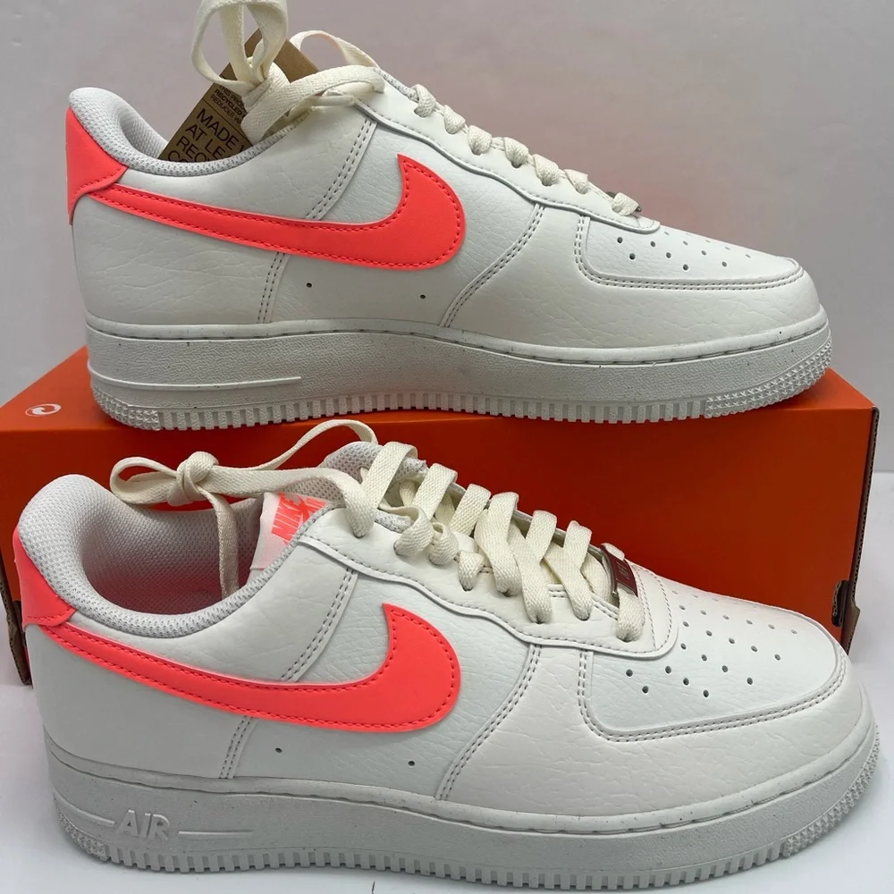 Nike Air Force 1 Athletic Sneakers WMNS AIR FORCE 1 '07 NN SAIL/SAIL-HOT LAVA